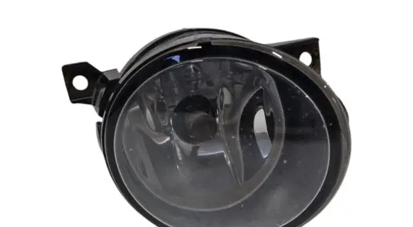 Volkswagen Jetta V Front fog light