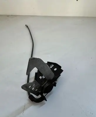 BMW 6 F06 Gran coupe Engine bonnet/hood lock/catch 718376409 13989610 B130911