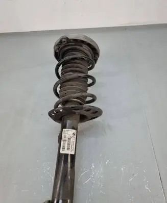 BMW 1 F40 Front shock absorber with coil spring 6899671