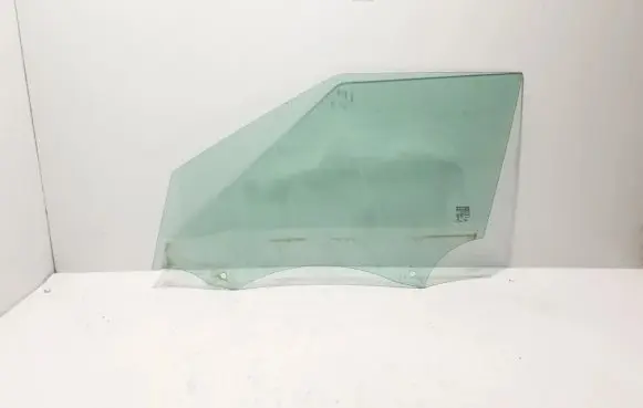 Land Rover Evoque I Front door window glass four-door LR044526