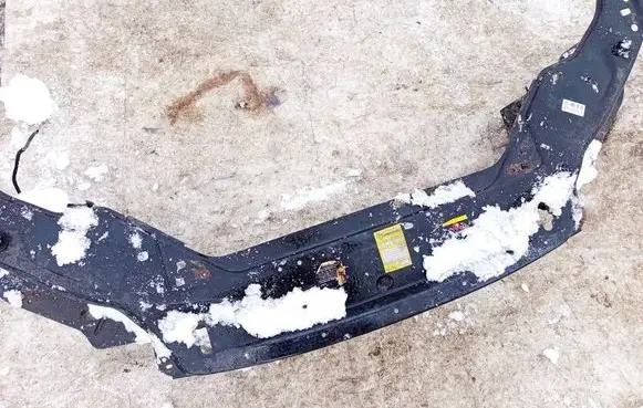 Volvo XC70 Radiator support slam panel 30760401