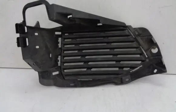 Peugeot 3008 II Front bumper lower grill 9810870377