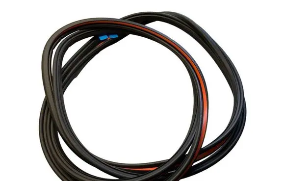 Volkswagen Touareg III Loading door rubber seal (on body) 7P0877459C