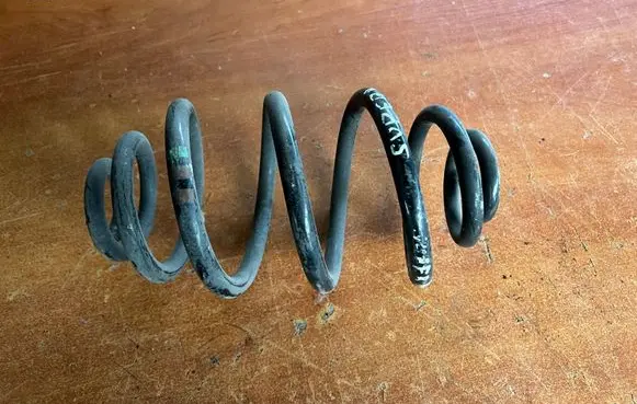 Skoda Superb B5 (3U) Rear coil spring 3B0511115P