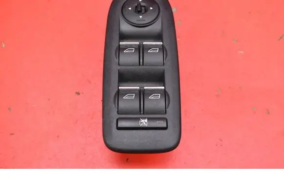 Ford Kuga I Electric window control switch 8M5T-14A132-AB