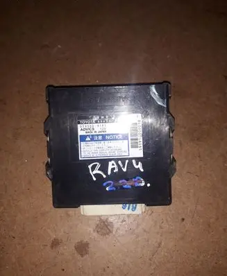 Toyota RAV 4 (XA30) Transfer box differential control unit 8963042010