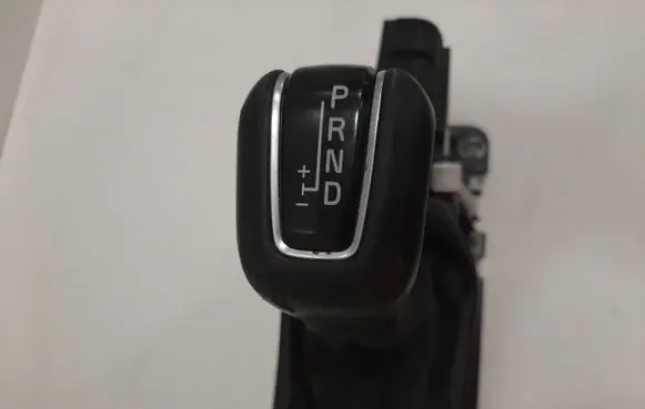 Volvo S90, V90 Gear shifter/selector 31437769 S159B
