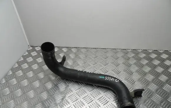 Nissan Pathfinder R51 Air intake hose/pipe 646515 VD10555