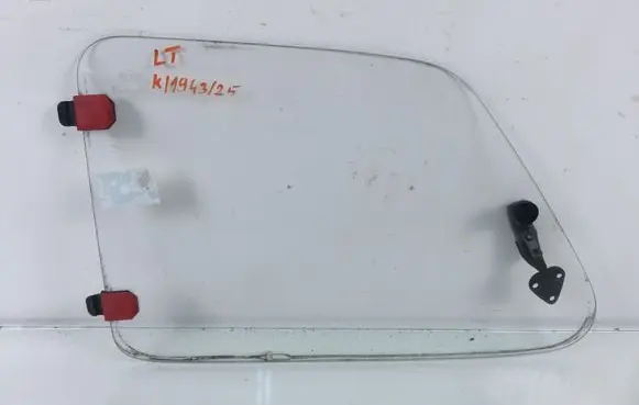 Fiat 126 Rear side window 