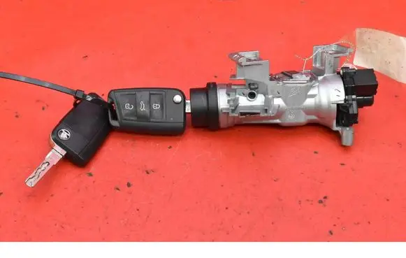 Skoda Octavia Mk3 (5E) Ignition lock 1K0905851