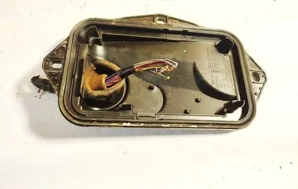 Volkswagen Golf V Fuse box cover 1k1941369