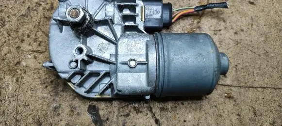 Seat Altea Wiper motor 5P0955119A 0390241758 040308