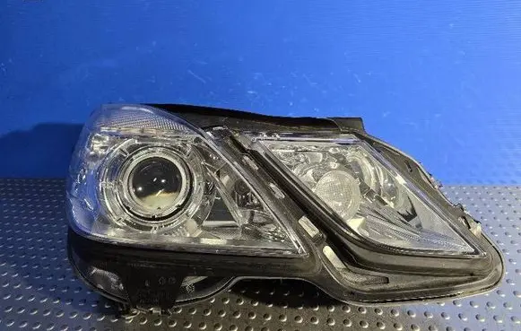 Mercedes-Benz E W212 Headlight/headlamp A2128200239