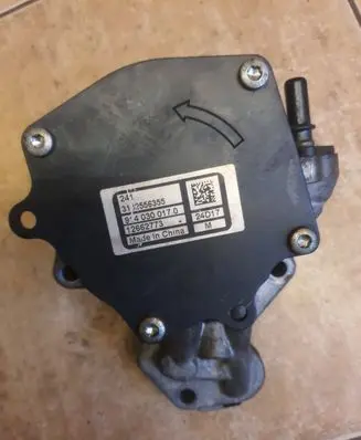 Volkswagen PASSAT B6 Vacuum pump 9140300170 3182556355 12662773