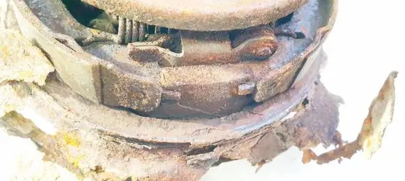 KIA Sportage Handbrake/parking brake pads 