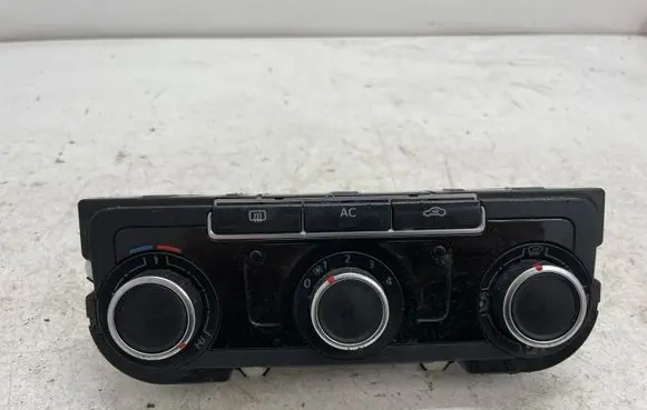 Volkswagen PASSAT B7 Climate control unit 7N0907425A