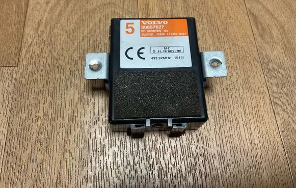 Volvo S40, V40 Other control units/modules 30857627 43392MHZ 1510008381