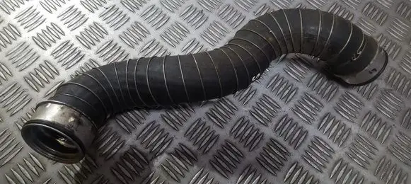 Mercedes-Benz CLK A209 C209 Intercooler hose/pipe