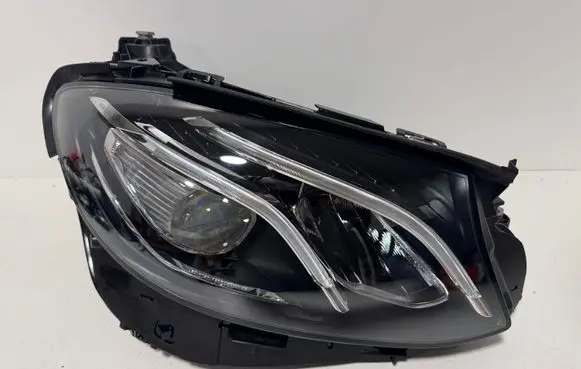 Mercedes-Benz E W213 Headlight/headlamp A2139066601
