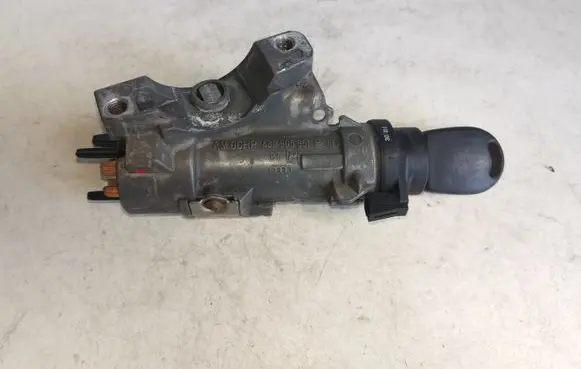 Volkswagen Polo Ignition lock 4B0905851 4B0905851G