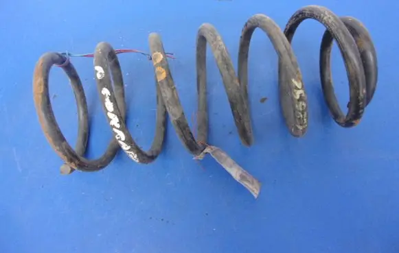 Volkswagen Corrado Front coil spring