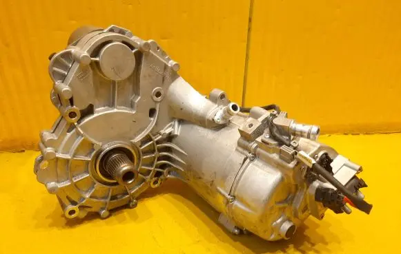 Audi e-tron Gearbox transfer box case 0EU90131A 0EU901091A