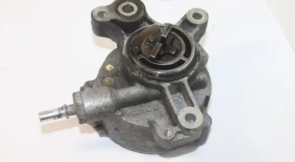 Volvo V60 Vacuum pump