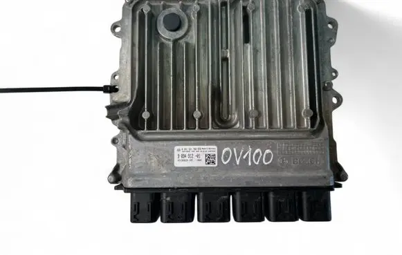 BMW 3 F30 F35 F31 Engine control unit/module ECU 9894912 0261S21760