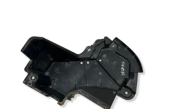 Toyota Auris E180 Rear bumper underbody cover/under tray 5822702010