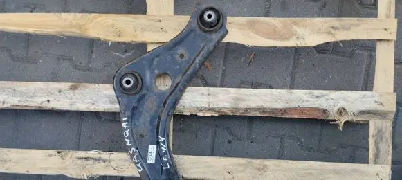 Nissan Qashqai Front lower control arm/wishbone WAHACZPRAWYQASHQAI