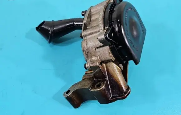 Volkswagen Touran I Oil pump 03C103669E IMPRK1415688