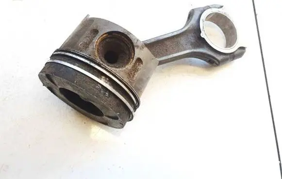 Mercedes-Benz Sprinter W906 Piston with connecting rod 61103n71