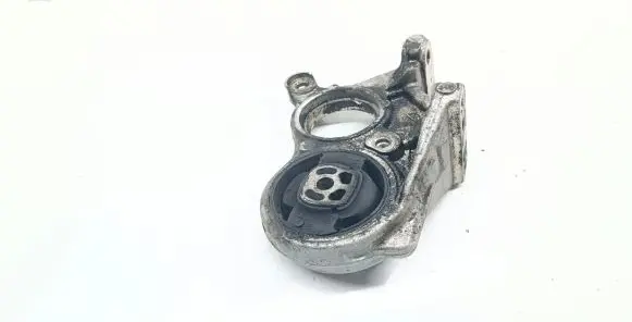 Citroen C4 I Engine mount bracket 810907806A