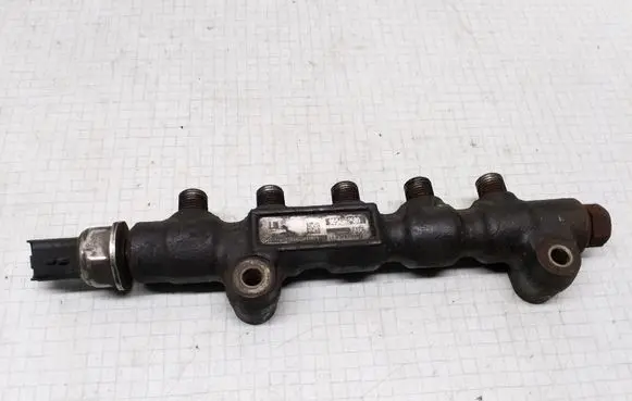 Ford Focus C-MAX Fuel main line pipe 9654592680