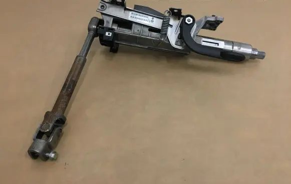 Steering wheel lock