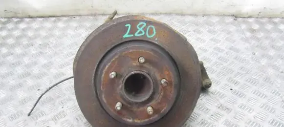 Ford Kuga II Rear wheel hub spindle/knuckle 
