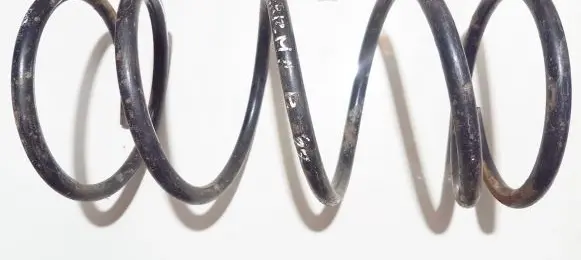 Mitsubishi Carisma Front coil spring
