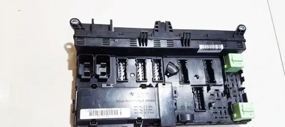 BMW X5 E53 Fuse box set 8380407 8378107