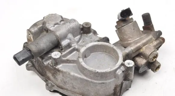 Volkswagen PASSAT B6 Fuel injection high pressure pump 06F9127025D