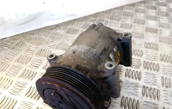 Renault Megane II Air conditioning (A/C) compressor (pump) 8200309193
