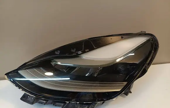 Tesla Model 3 Headlight/headlamp 151495200D