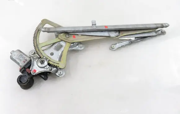Toyota RAV 4 (XA20) Front door window regulator with motor 0620401160 8572042070