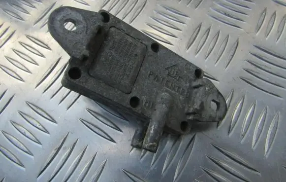 Ford Mondeo MK II Air pressure sensor F48E9J460BB F48E-9J460-BB