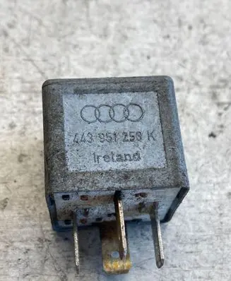 Audi 80 90 S2 B4 Other relay 443951253k