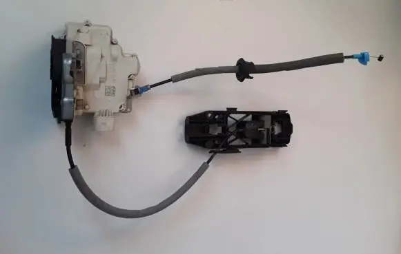 Audi A3 S3 8V Rear door lock 4G0839016