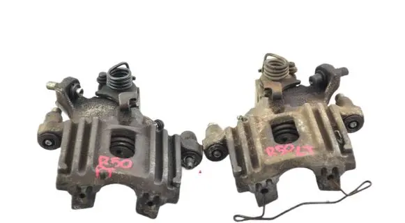 Mini One - Cooper R50 - 53 Rear brake caliper