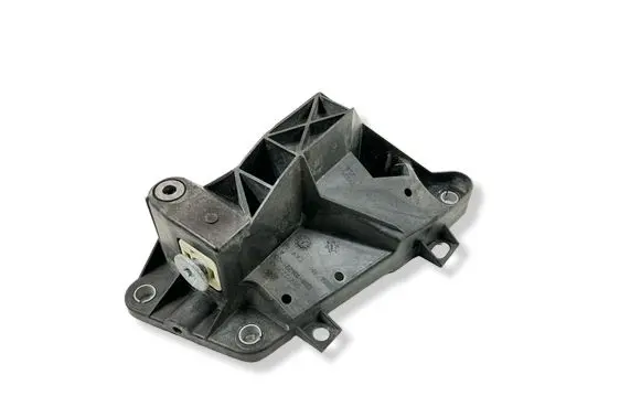 Chrysler Pacifica Radiator mount bracket 68292238AA