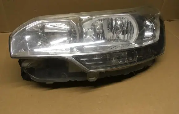 Citroen C5 Headlight/headlamp 9684845480