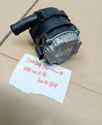 Volkswagen Golf VII Water pump 04L965567