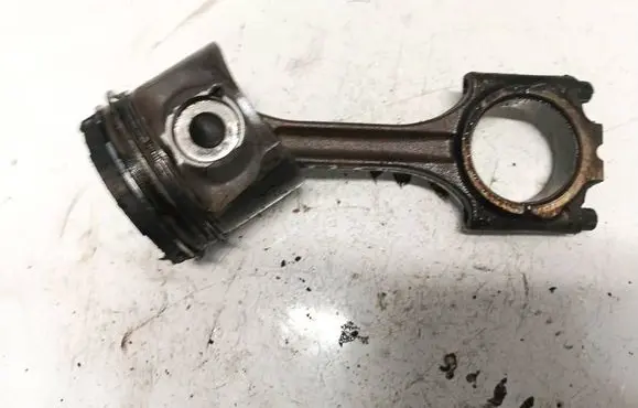 Volvo V70 Piston with connecting rod 